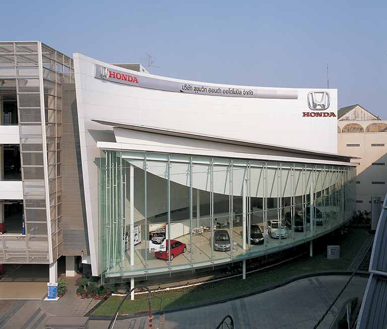 HONDA SHOWROOM - EKAMAI